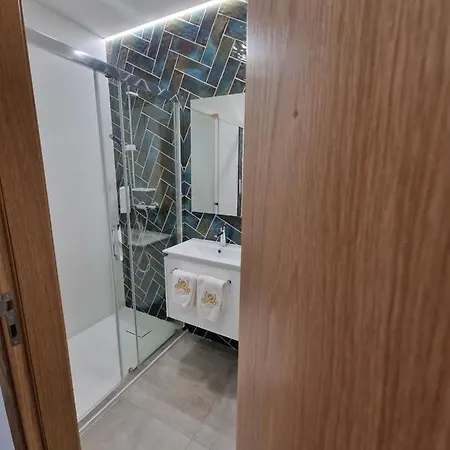 Мини-отель Soldouro Train