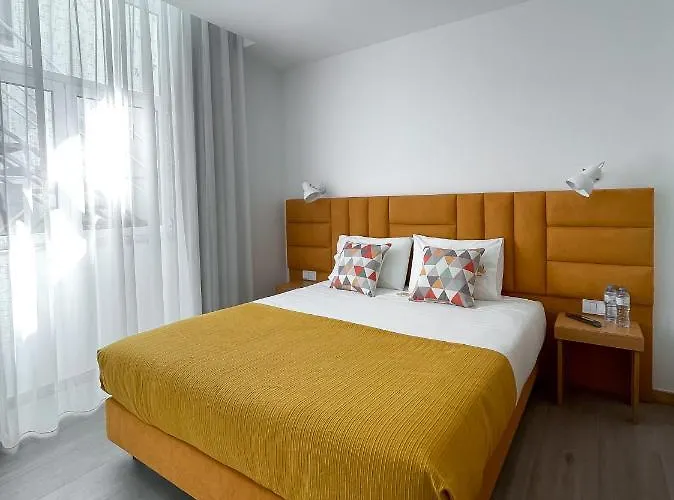 Soldouro Train אבאירו